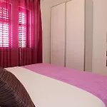 Katica Apartman Bol