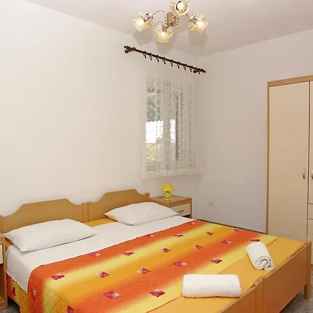 Katica Apartment Bol