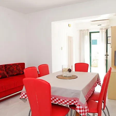 Katica Apartment Bol
